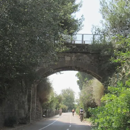 Apartment In Cipressa